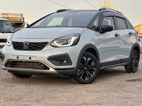 フィット 1.5 e:HEV クロスター 4WD ETC2.0ワンオーナー・純正ナビ・Dレコ・バ拍卖