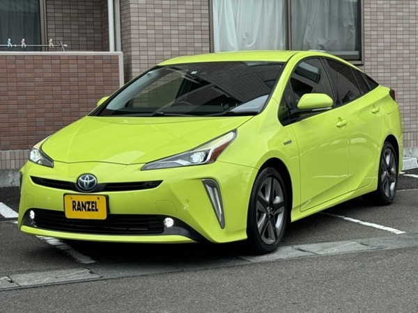 プリウス 1.8 S ツーリングセレクション 禁煙車・純正革調シート・シートヒーター・拍卖