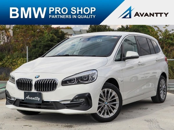 2シリーズグランツアラー 218i ラグジュアリー DCT 黒レザーシート・シートヒーター・純正HDD拍卖