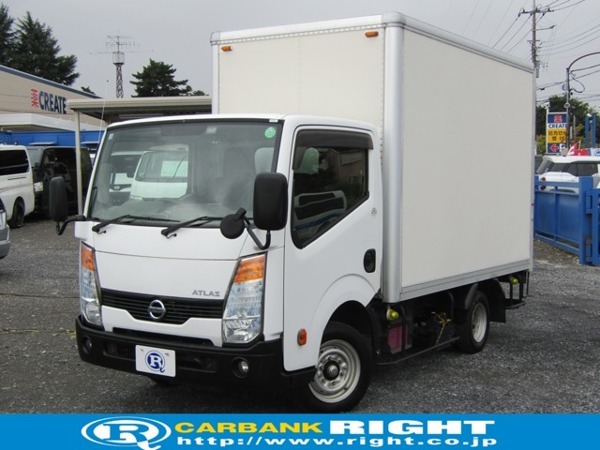 アトラス 3.0ディーゼルターボ スーパーロー 最大積載量1300キロ バックカメラ拍卖