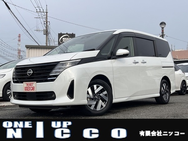 セレナ 2.0 XV 純ワイド9型ナビ アラウンドビューモニタ拍卖