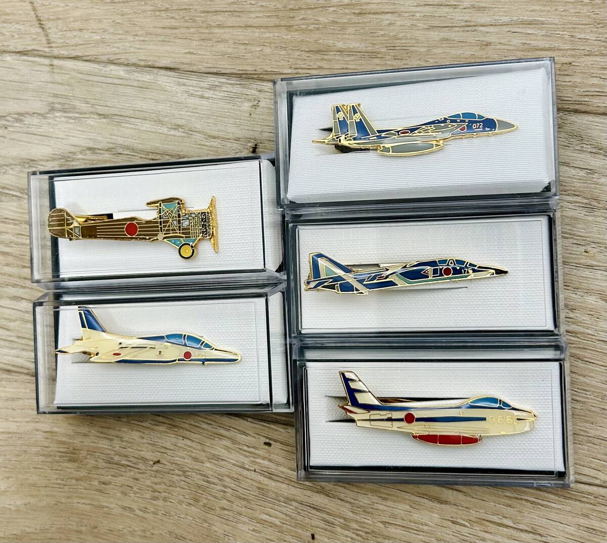 【自宅保管品】空軍/航空自衛隊/花形/エリート/航空機/戦闘機/ブルーインパルス/F-15J /F-86F /他希少品/タイピン/5点セット拍卖