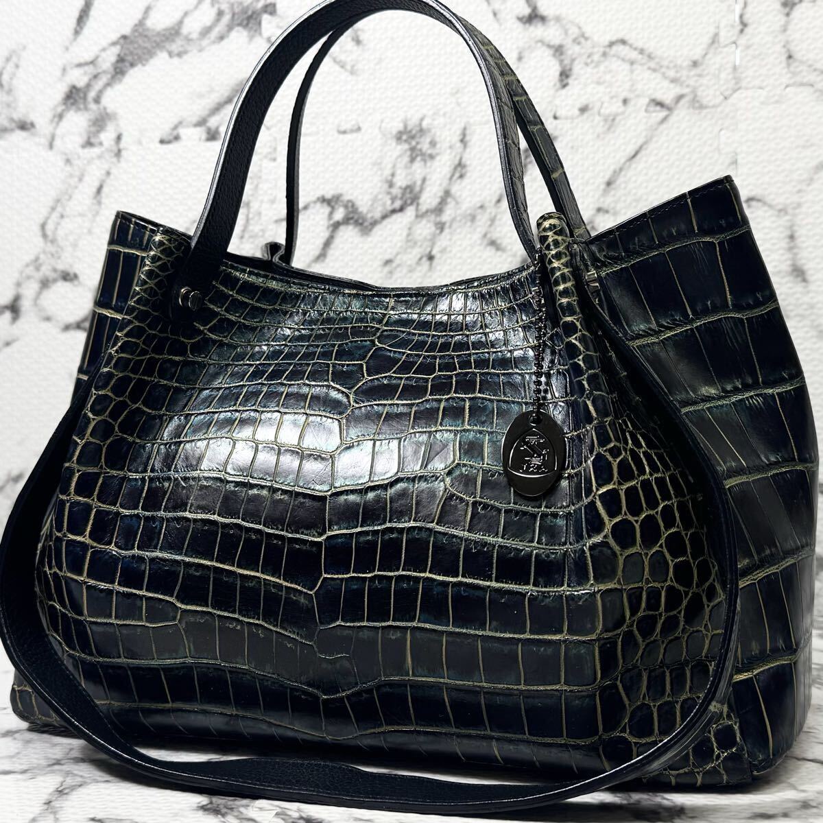 JRA認定◯クロコダイル 目地染め トートバッグ ハンドバッグ ショルダー 2way センター取り 肩掛け マットクロコダイル 鰐 ダークグリーン拍卖