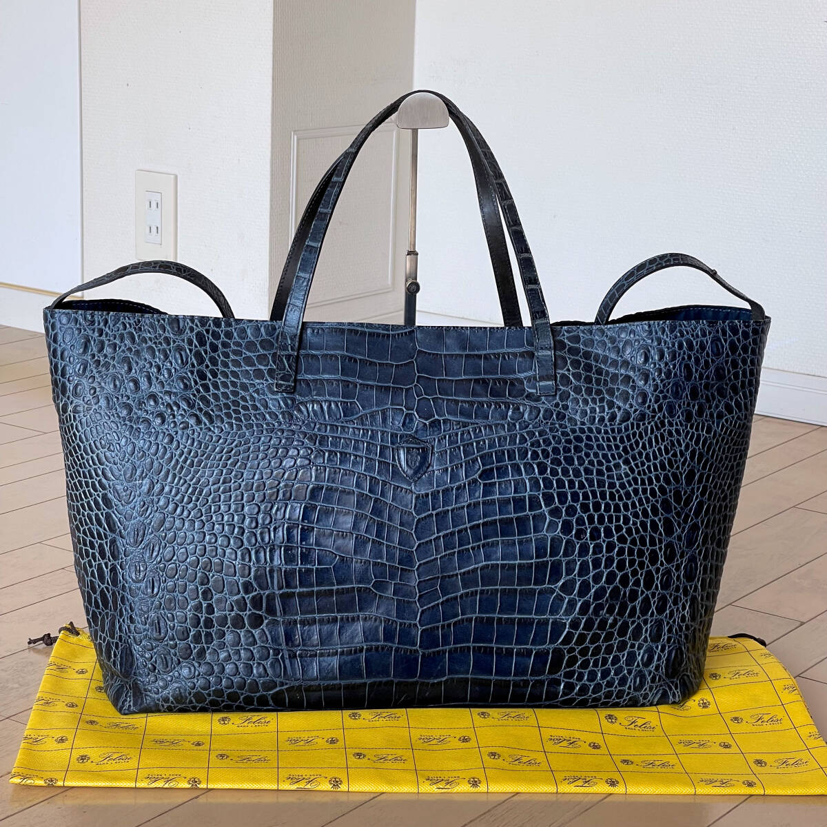 【美品・定価101,200円】 Felisi フェリージ 10-45/SA+Ds ネイビー拍卖