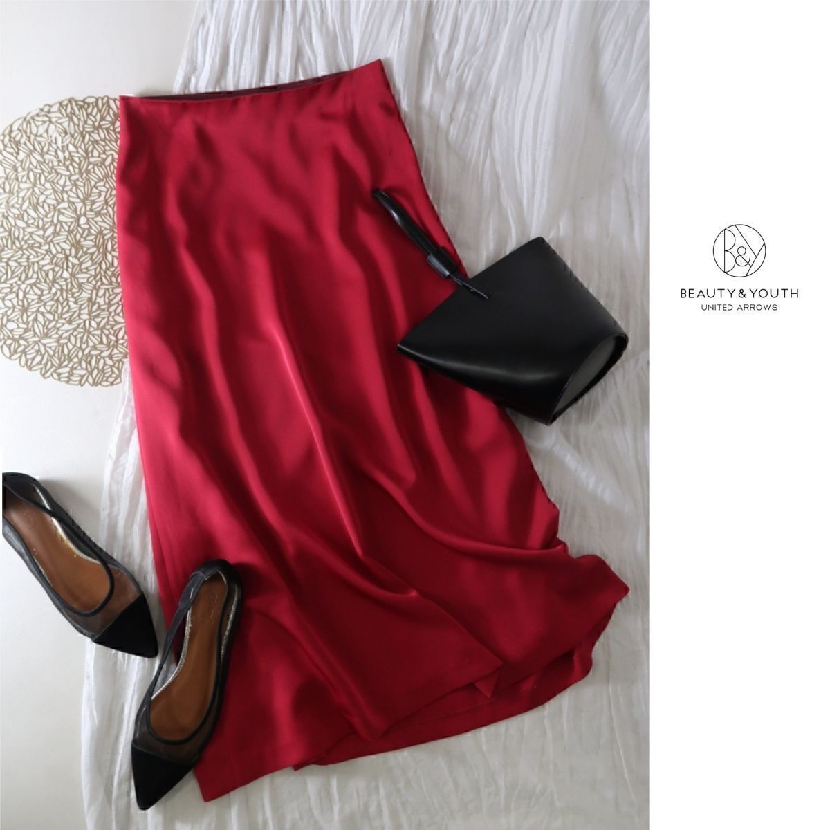 1.3万☆ユナイテッドアローズ/BEAUTY & YOUTH☆サテンセミフレアスカート Mサイズ☆A-O 3106拍卖