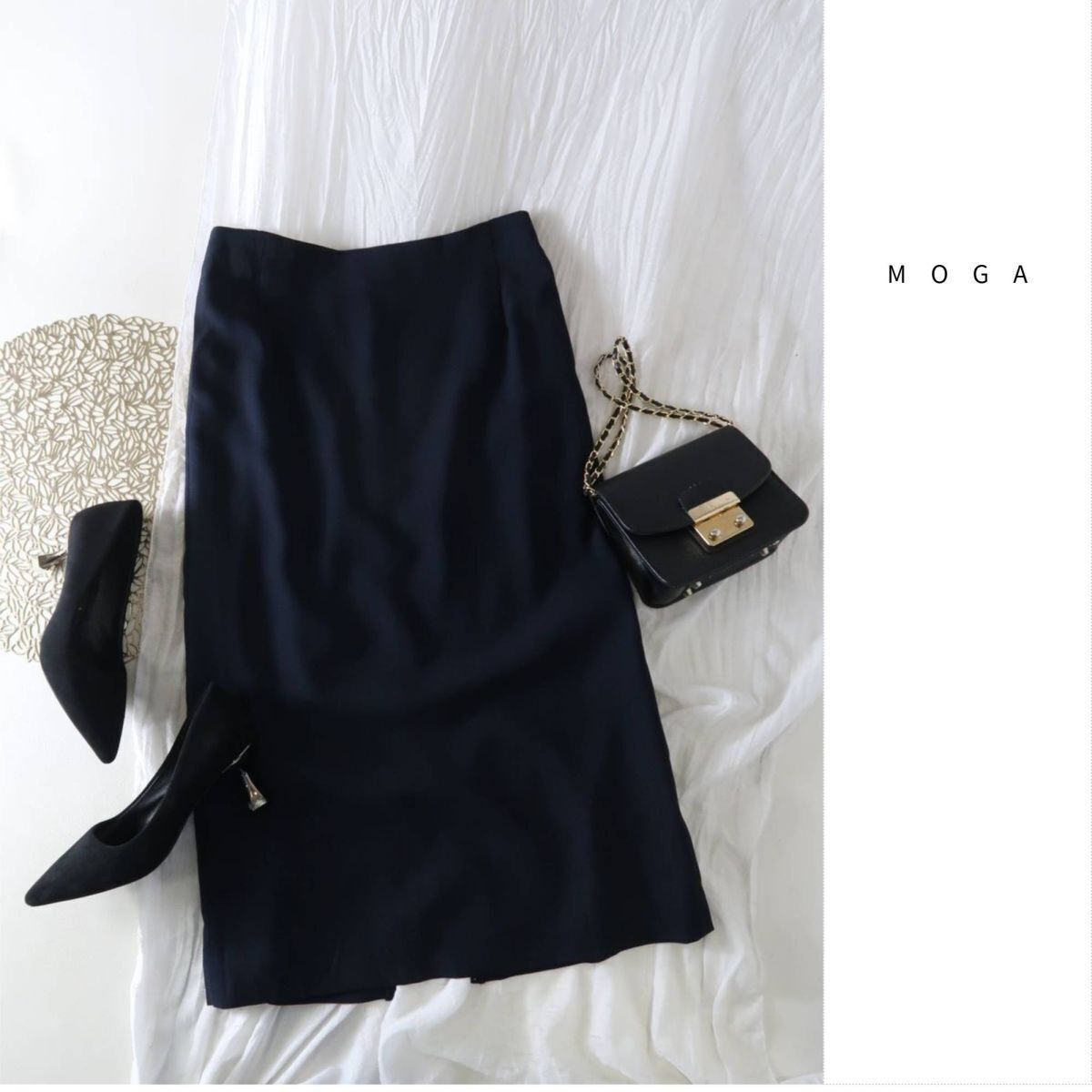 新品☆3.5万☆モガ MOGA☆バックパイピングデザイン タイトスカート 2サイズ 日本製☆M-B 6123拍卖