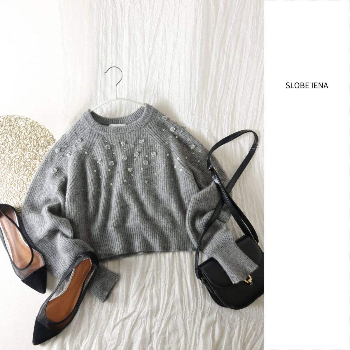 2.4万☆2023AW☆イエナ SLOBE IENA☆habiミックスビジューニット☆A-O 6245拍卖