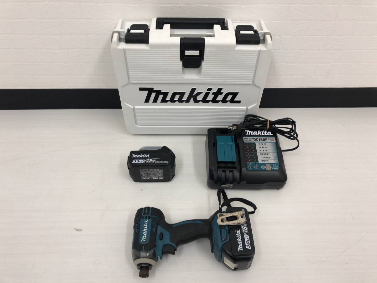 【中古品】Makita マキタ 充電式インパクトドライバ 3.0Ah 18V TD149DRFX バッテリー2個 充電器付き 電動工具 DIY用品 Y251101拍卖