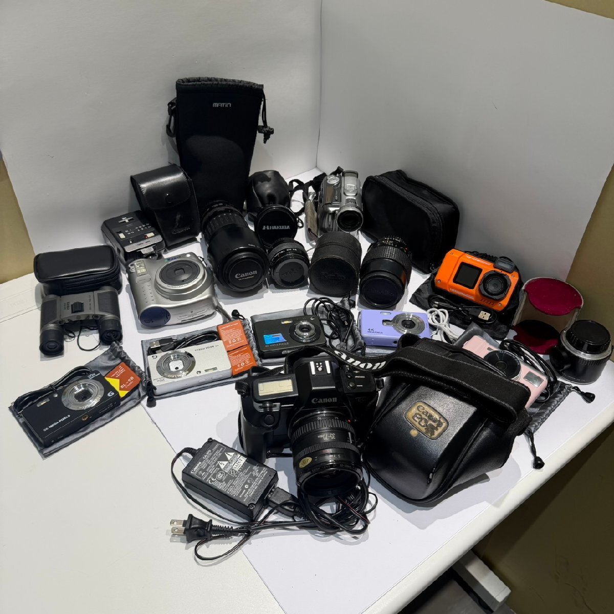 【OMO44511MK】【1円~】 カメラ・レンズ・双眼鏡 等まとめ Canon minolta Konica 他 光学機器 趣味 コレクション 動作確認不可 ジャンク拍卖