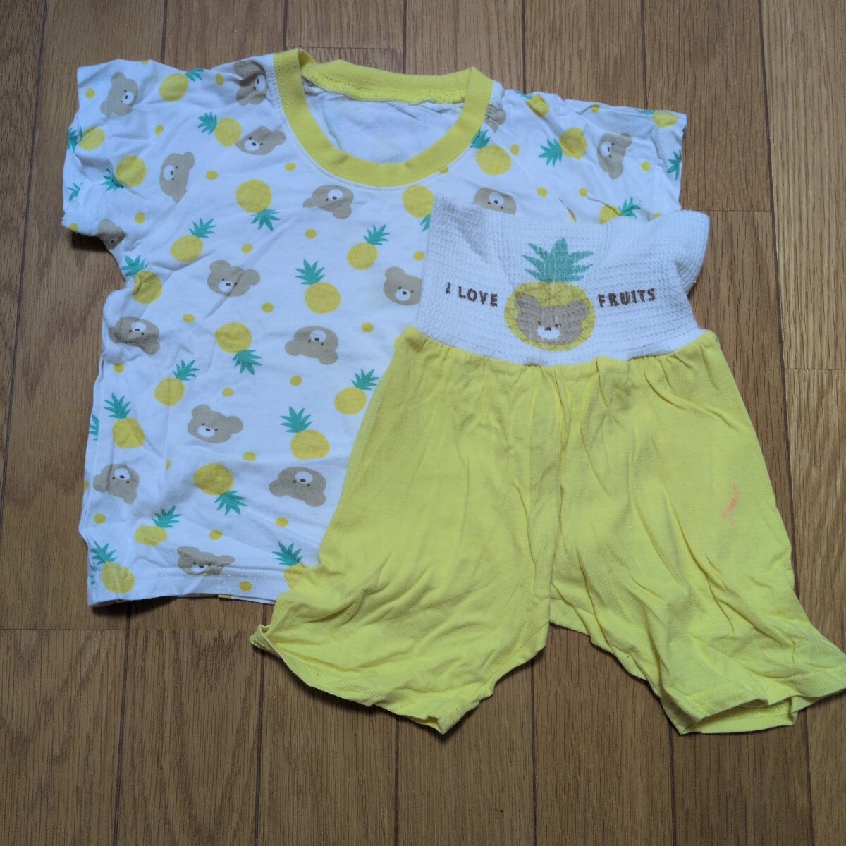 テディベア柄半袖パジャマ上下セット90cm白ホワイトイエロー拍卖