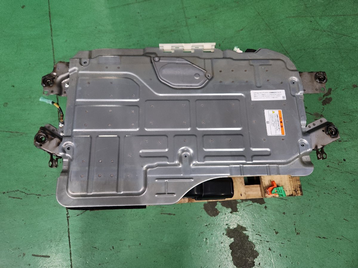 【個人宅配不可】中古 ホンダ シャトルハイブリッド HVバッテリー 過走行 ジャンク品 260,465km UF121285E (棚7165-H603)拍卖