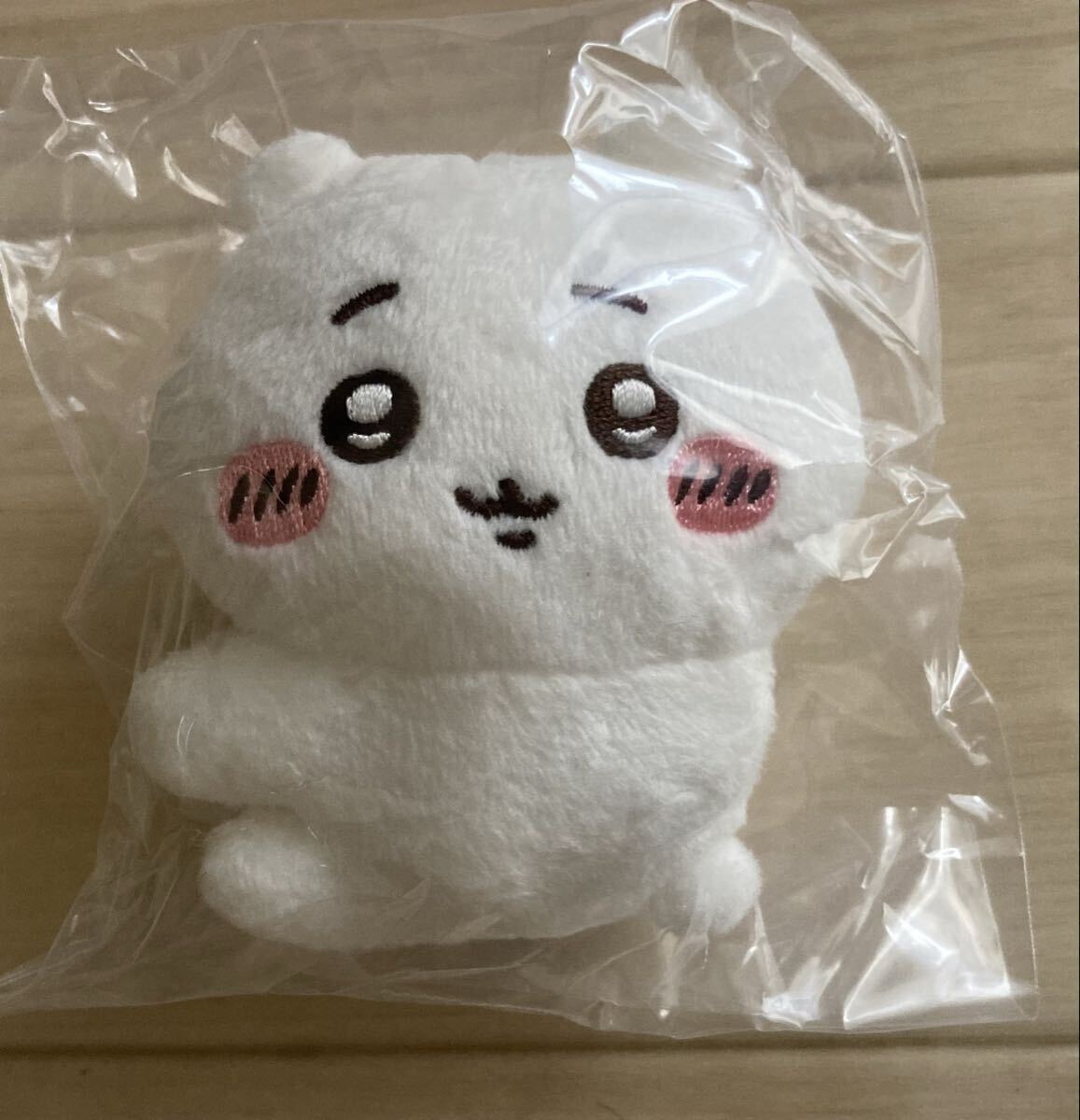 【ちいかわ〜クリップぬいぐるみ1、ちいかわ】未使用品!2025.10、パレード、人気!ナガノ、ちいかわ拍卖