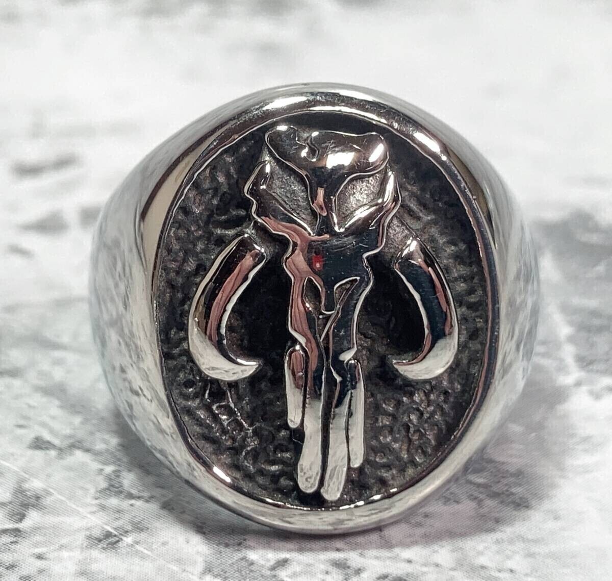 ◆同梱発送可◆「スター・ウォーズ/マンダロリアン 指輪 19号 シルバー」fire_sale 【タグ:映画、アクセサリー】拍卖