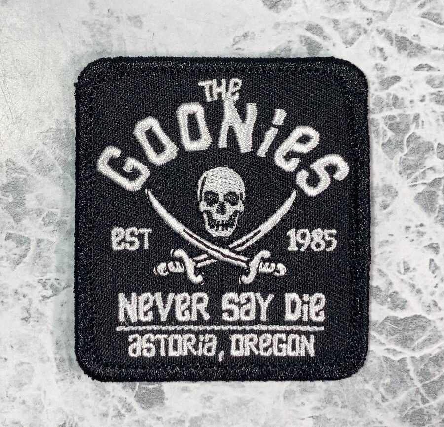 ◆同梱発送可◆「グーニーズ/ショーン・アスティン アイロン式 ワッペン」fire_sale 【タグ:映画、アクセサリー】拍卖