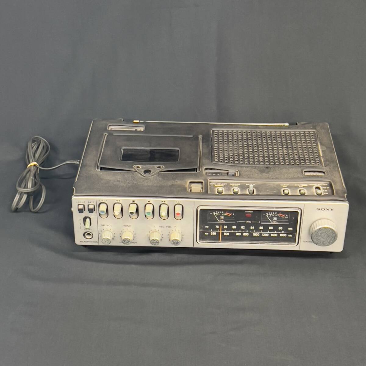 25浦/A028954-2/SY3000/S115-328/【名古屋】SONY ラジカセ CF-2700 AM/FMラジオ& カセットプレーヤー拍卖