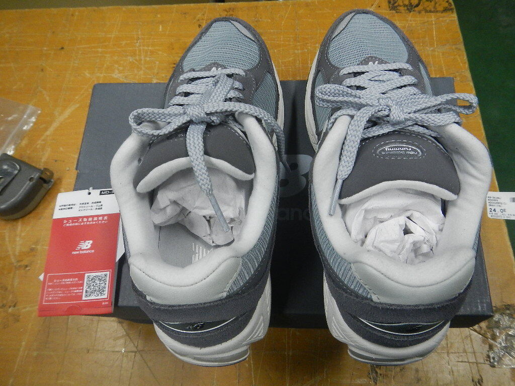 ◎売切り◎未使用◎New Balance ニューバランス 24cm M2002RFB D◎拍卖
