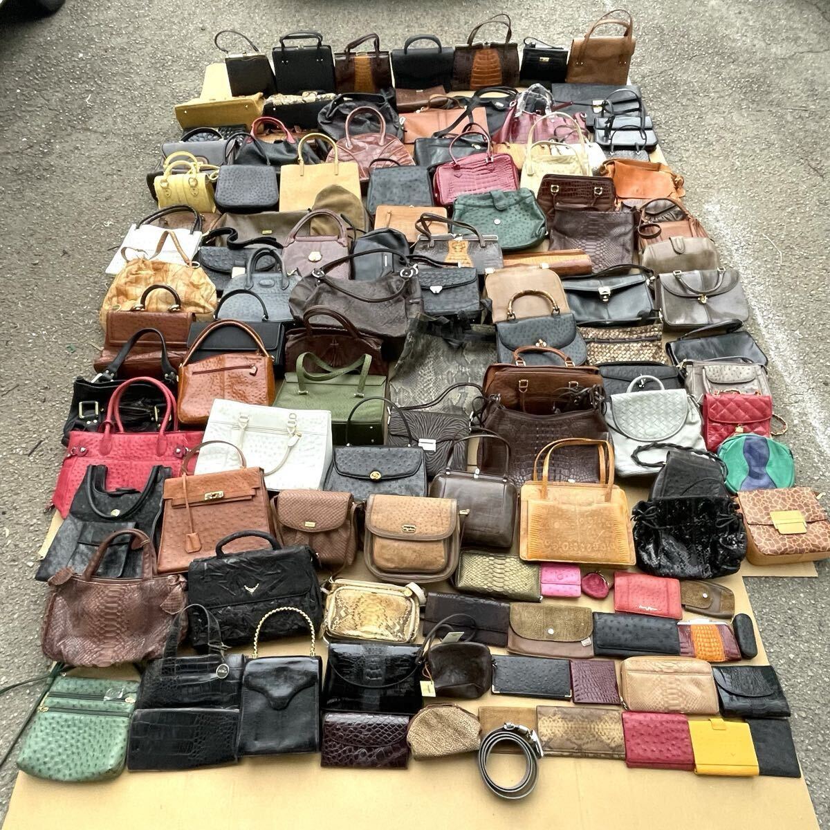 1円スタート 動物革 エキゾチック アニマル バッグ 117点 まとめ クロコダイル オーストリッチ パイソン リザード JRA含む y-102502-91拍卖