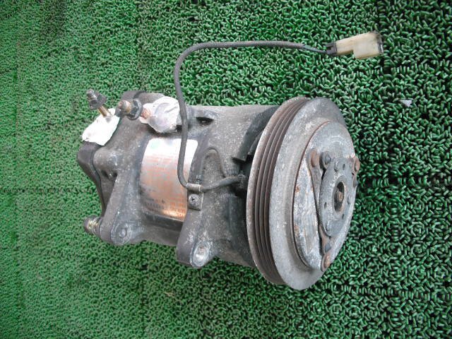 『B287』GZ32 VG30DE フェアレディZ Tバールーフ 300ZX エアコン コンプレッサー 741r拍卖