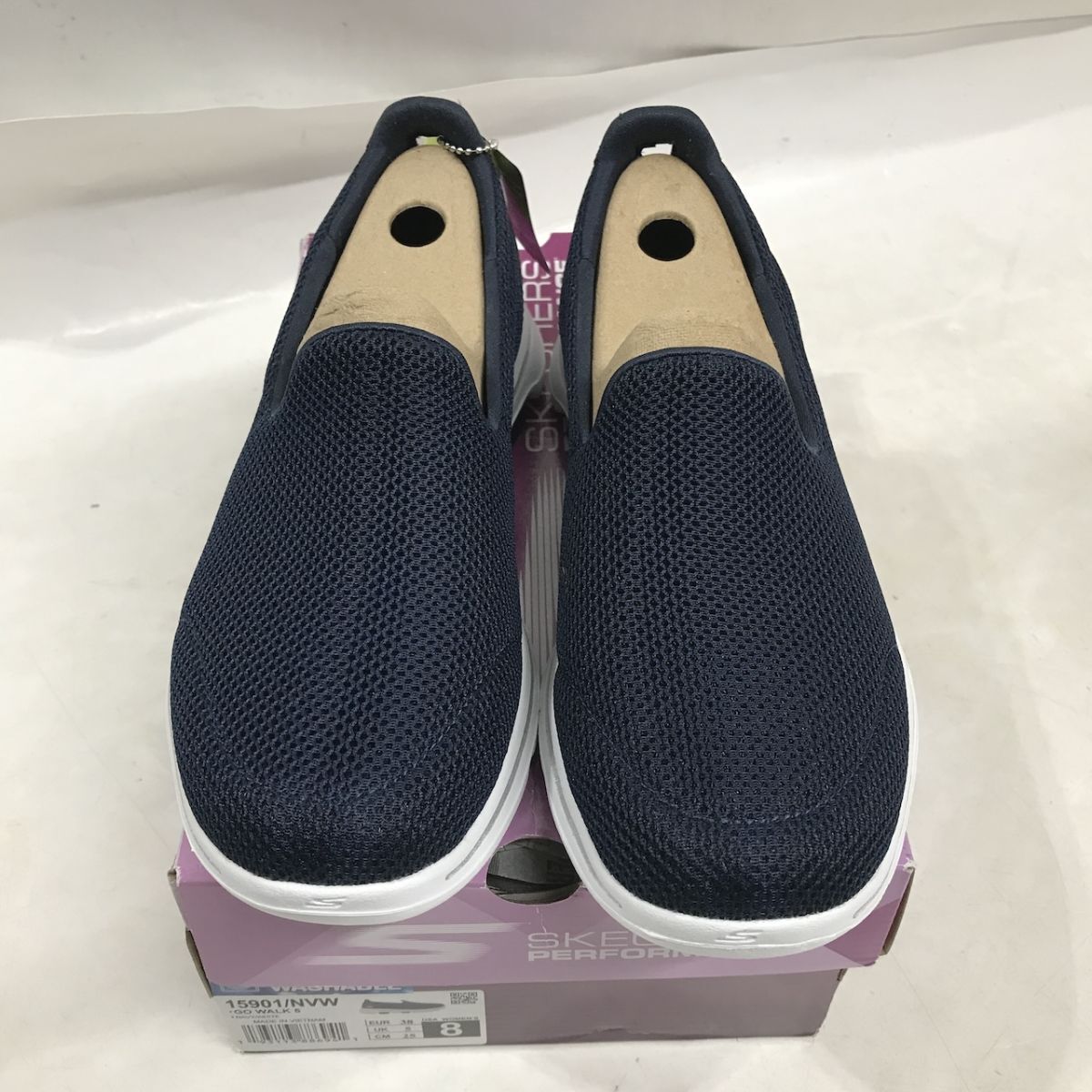 新品 未使用 SKECHERS GO WALK 5 (スケッチャーズ ゴー ウォーク 5) 15901/NVW 25センチ A江D1003-7拍卖