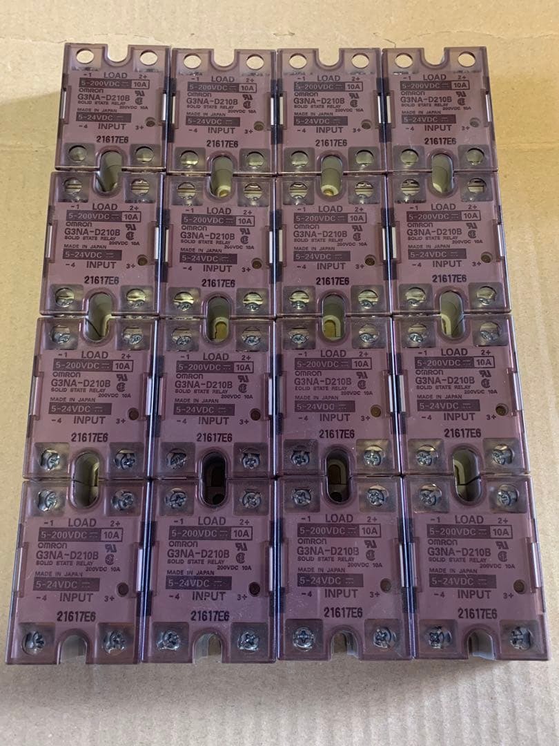 オムロン SSR G3NA-D210B 16個(螺子付き)拍卖