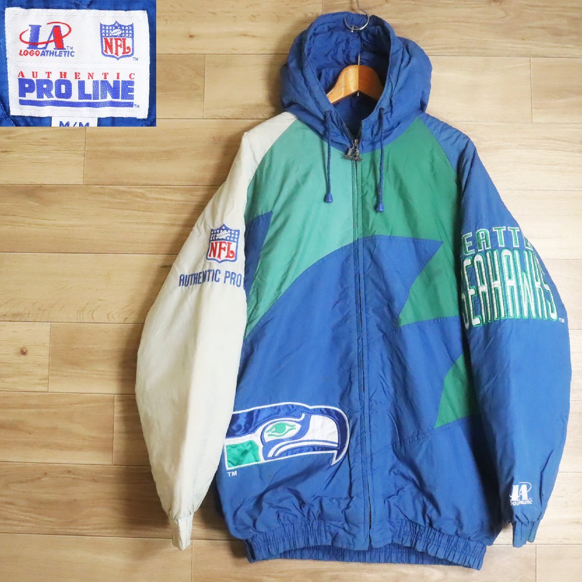 F7S/R4.29-5 NFL シアトル・シーホークス LOGO ATHLETIC 中綿 ナイロンジャケット フード付き ジャンパー ブルゾン Mサイズ拍卖