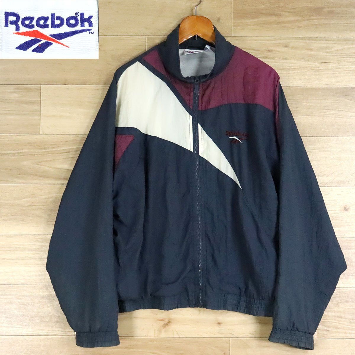 G9S/O4.14-1 90s Reebok リーボック ナイロンジャケット トラックジャケット 刺繍ロゴ ジャンパー ブルゾン スポーツウェア M拍卖