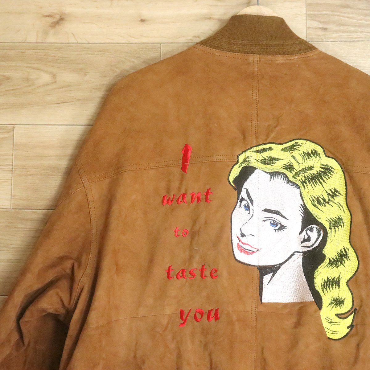 J2T/S10.30 ユーロ古着 VERA PELLE A-1タイプ スエード レザージャケット 本革 バルスター バック刺繍 ピンナップガール拍卖