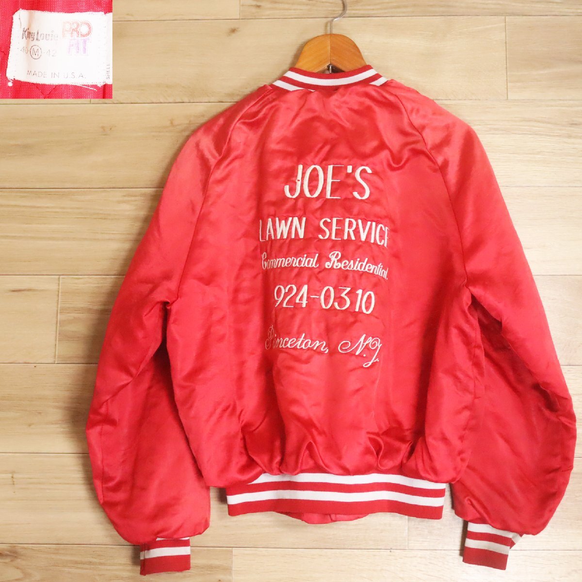 *3R/R6.9-4 USA製 80s ビンテージ King Louie PROFIT キングルイ ナイロンスタジャン 刺繍 ブルゾ M レッド アメリカ古着拍卖