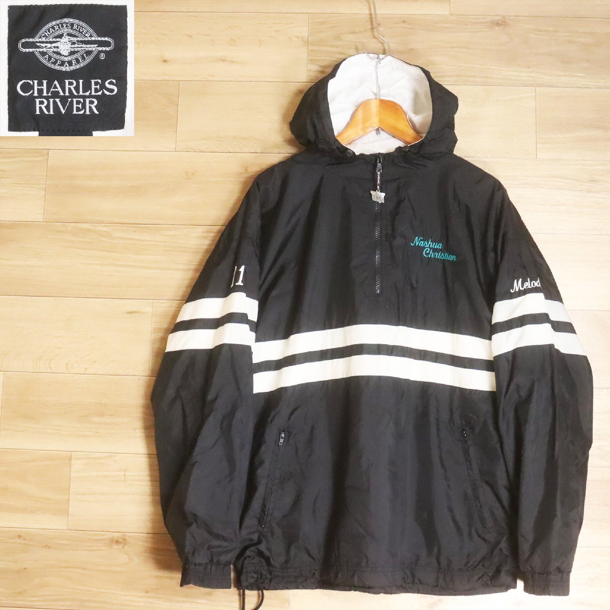 !4T/R6.18-1 アメリカ古着 CHARLES RIVER APPAREL アノラックパーカー ナイロンジャケット M 刺繍 ジャンパー ブルゾン 拍卖