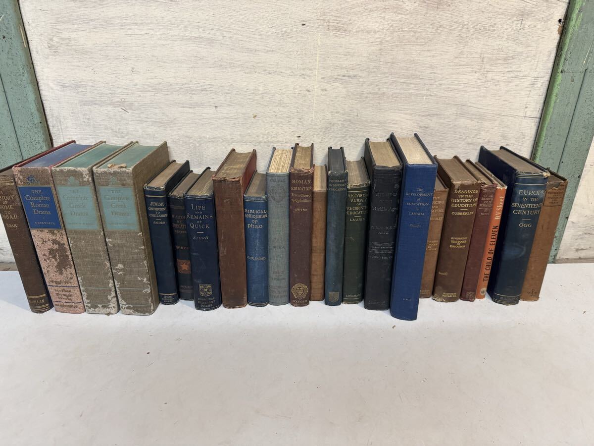 2 洋書 まとめて ヴィンテージ 言語 歴史 宗教 装飾 インテリア アンティーク クラシック 洋書 ディスプレイ ハードカバー 拍卖