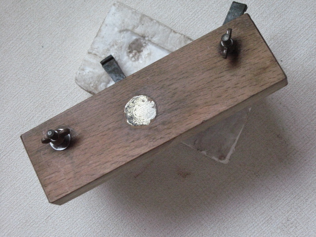 機械作理鉋 溝切かんな 登録銘 利重 溝切かんな(自在) 溝切 ?3.5mm 研磨済み 中古品 拍卖