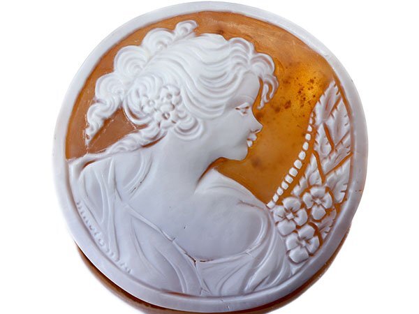 【ジュエリー極】作家品 サイン刻印有 綺麗な横顔の貴婦人 シェルカメオルース 60.4mm×60.2mm a2820m【送料無料】拍卖