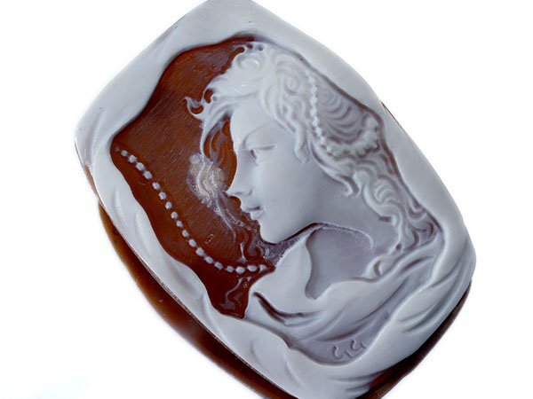 【ジュエリー極】ジェンナロ・ガロファロ作 凛々しい貴婦人 シェルカメオルース 48.4mm×34.4mm a2830m【送料無料】拍卖