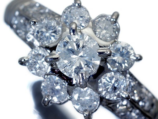 1円~【ジュエリー極】お洒落なフラワーデザイン輝く!良質天然ダイヤモンド1.00ct 高級900リング k1124km【送料無料】拍卖