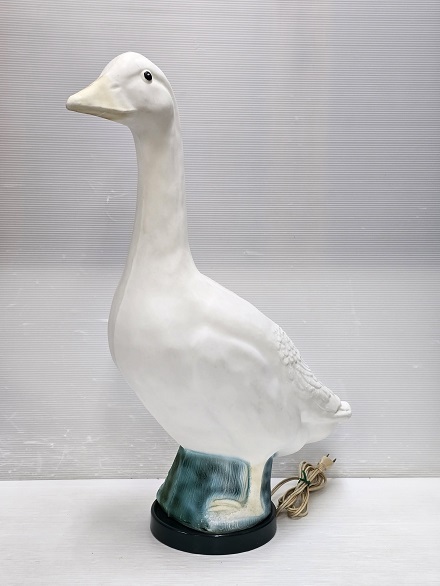 【中古現状品】 アヒル ライト 照明 ランプ フロアライト 置物 アンティーク 昭和 レトロ インテリアとして ○YR-19324○拍卖