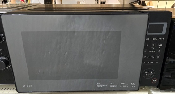 【中古品】 シロカ siroca 電子レンジ 18L 50/60Hz共用 横開き 庫内フラット SX-18D132 2022年製 ブラック ○YR-19442○拍卖