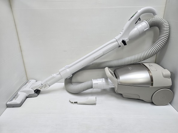 【中古品】 難あり 東芝 TOSHIBA 紙パック式 掃除機 かるパック 吸込仕事率620W CV-KP90H 2021年製 シャンパンゴールド ○YR-18853○拍卖