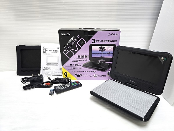 【中古未使用品】 ヤマゼン 山善 YAMAZEN 9インチ ポータブルDVDプレーヤー CPD-N90(B) ○YR-19041○拍卖