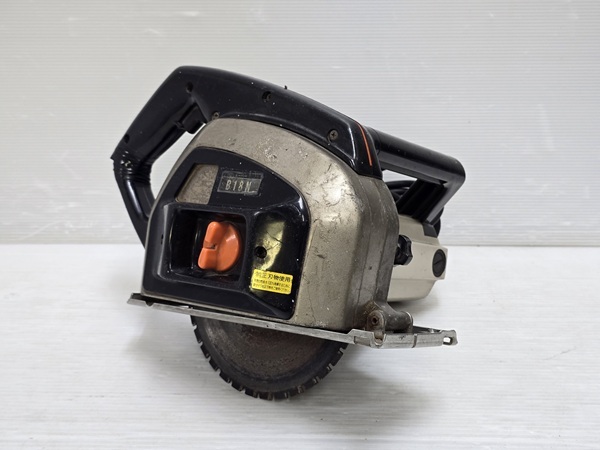 【中古品】 新ダイワ shindaiwa 防塵カッター B18N 最大切込深度60mm 回転数4300rpm 100V 1300W ○YR-19449○拍卖