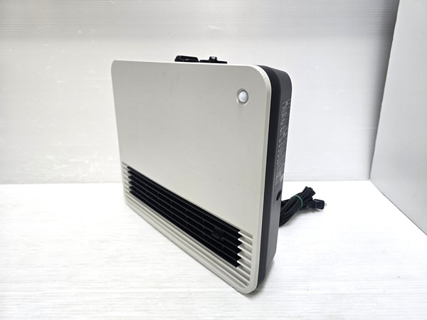 【中古品】 コイズミ 小泉成器 セラミックヒーター コンパクト 幅広タイプ KPH-1225 2022年製 ○YR-19541○拍卖