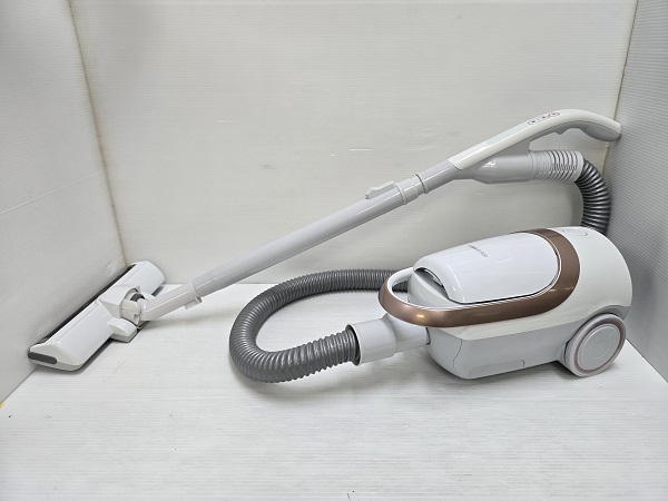 R7-28/アイリス/紙パック式掃除機/ICBTA4P/21年製/211000223/YR19155拍卖