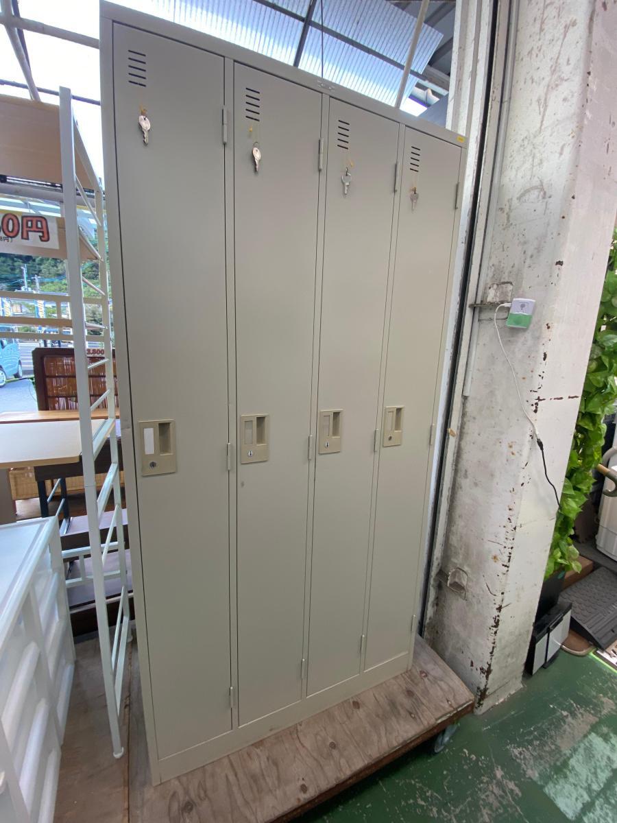【中古品】LION ライオン事務機 4人用ロッカー ○YR-19563○拍卖