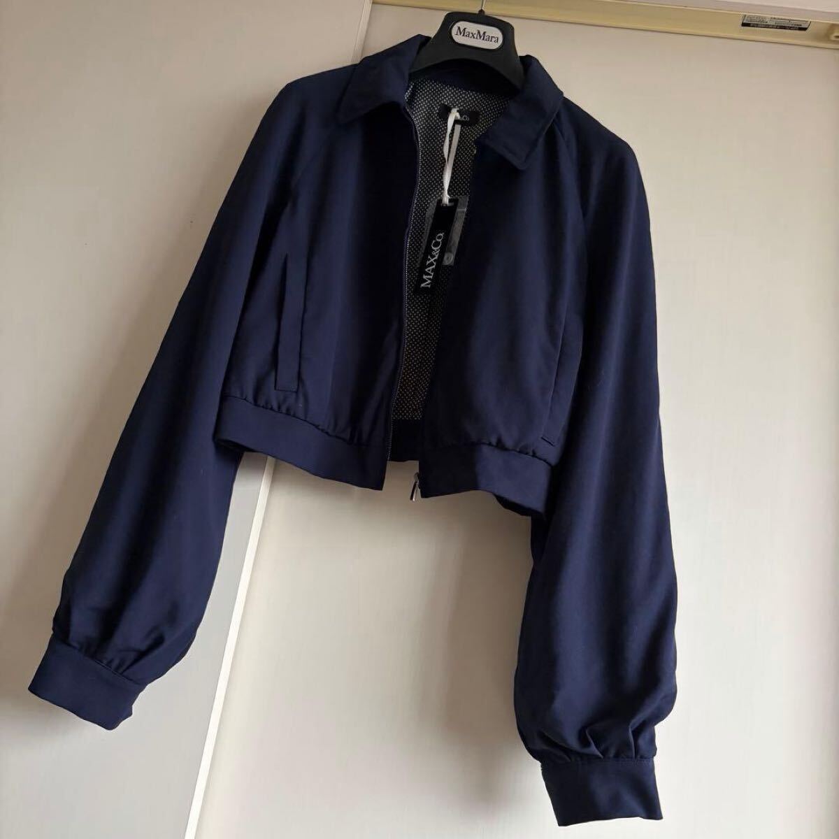 新品タグ付き MaxMara クロップド ブルゾン パフスリーブ ショートコート ネイビー 近年物 マックスマーラ Max&Co. マックスアンドコー 40拍卖