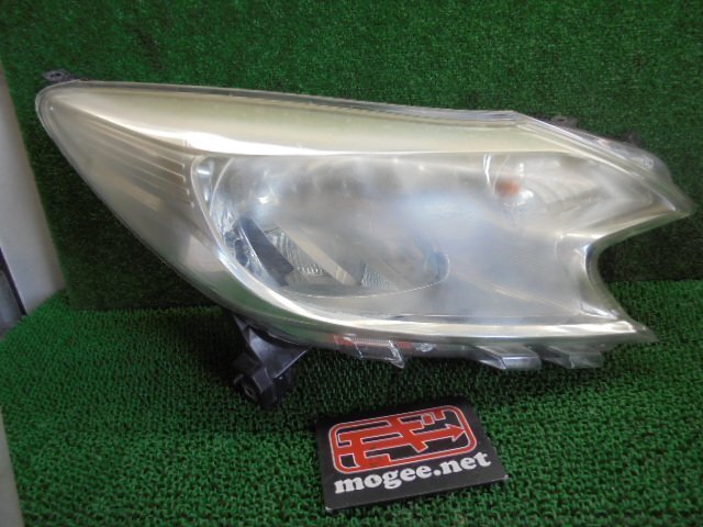 2EO3725CB2-4 ) 日産 ノート E12/NE12 純正ヘッドライト右 イチコ1868拍卖