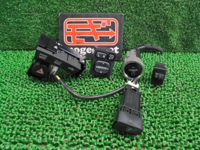 2ER6224LB3 ) トヨタ プリウス ZVW30 純正スイッチセット拍卖