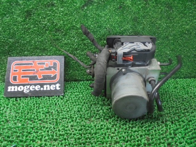 2ER5094JC2 ) アウディ A4 ABA-8KCDNF 2010年 純正ABSアクチュエーター 8K0907379CA拍卖