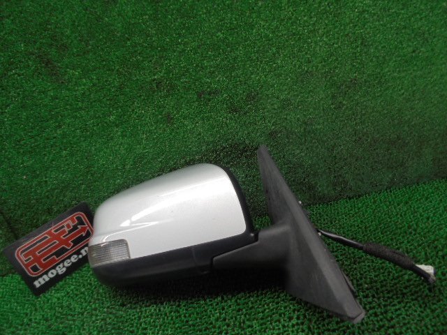 2ED3143DC5 ) 日産 セレナ ハイウェイスター S-HYBRID HFC26 純正ウィンカー付き電格サイドドアミラー右 ムラカミ拍卖