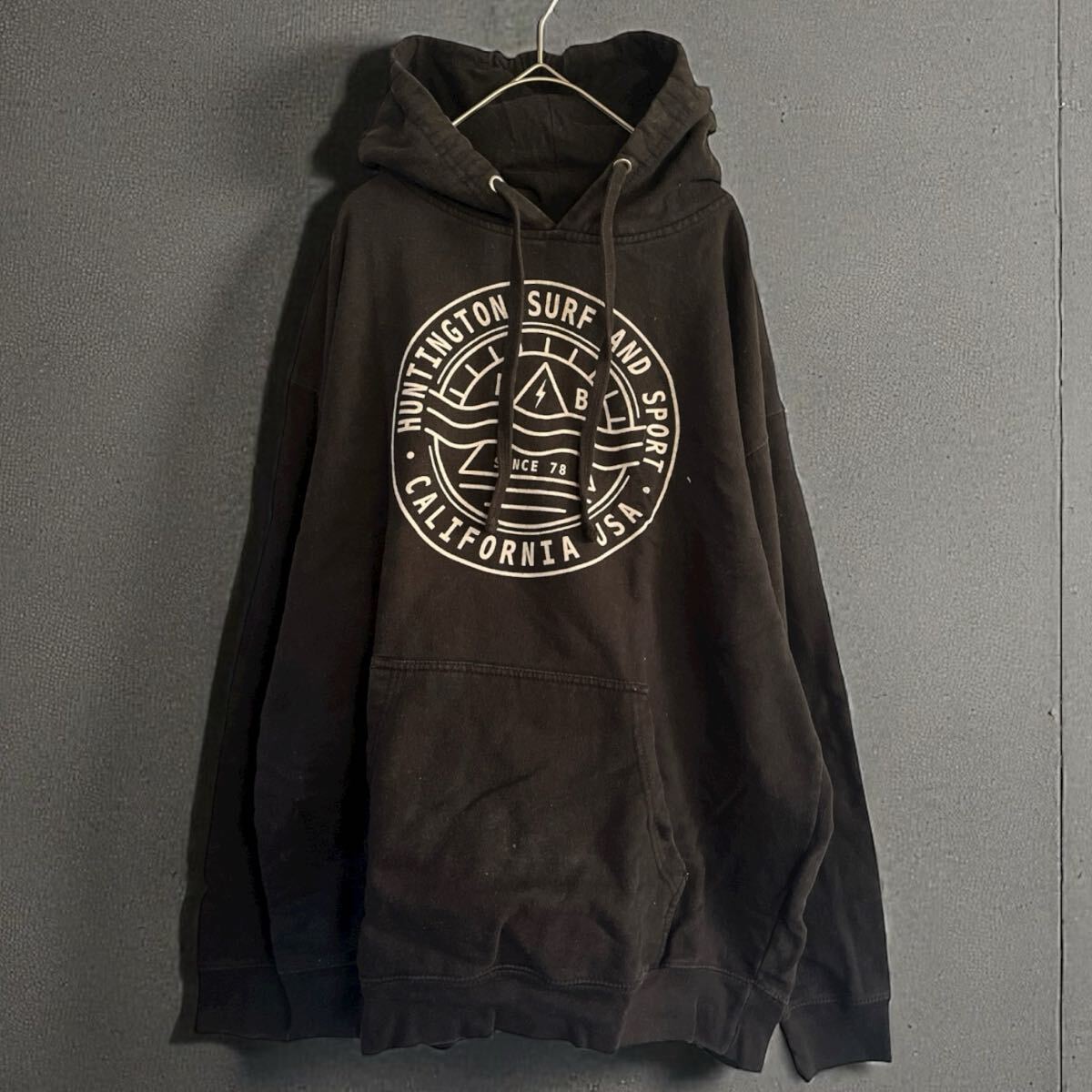 HUNTINGTON SURF×SPORT プリントフードパーカー 裏起毛 長袖 アメカジ カジュアル large Lサイズ パーカー ブラック拍卖
