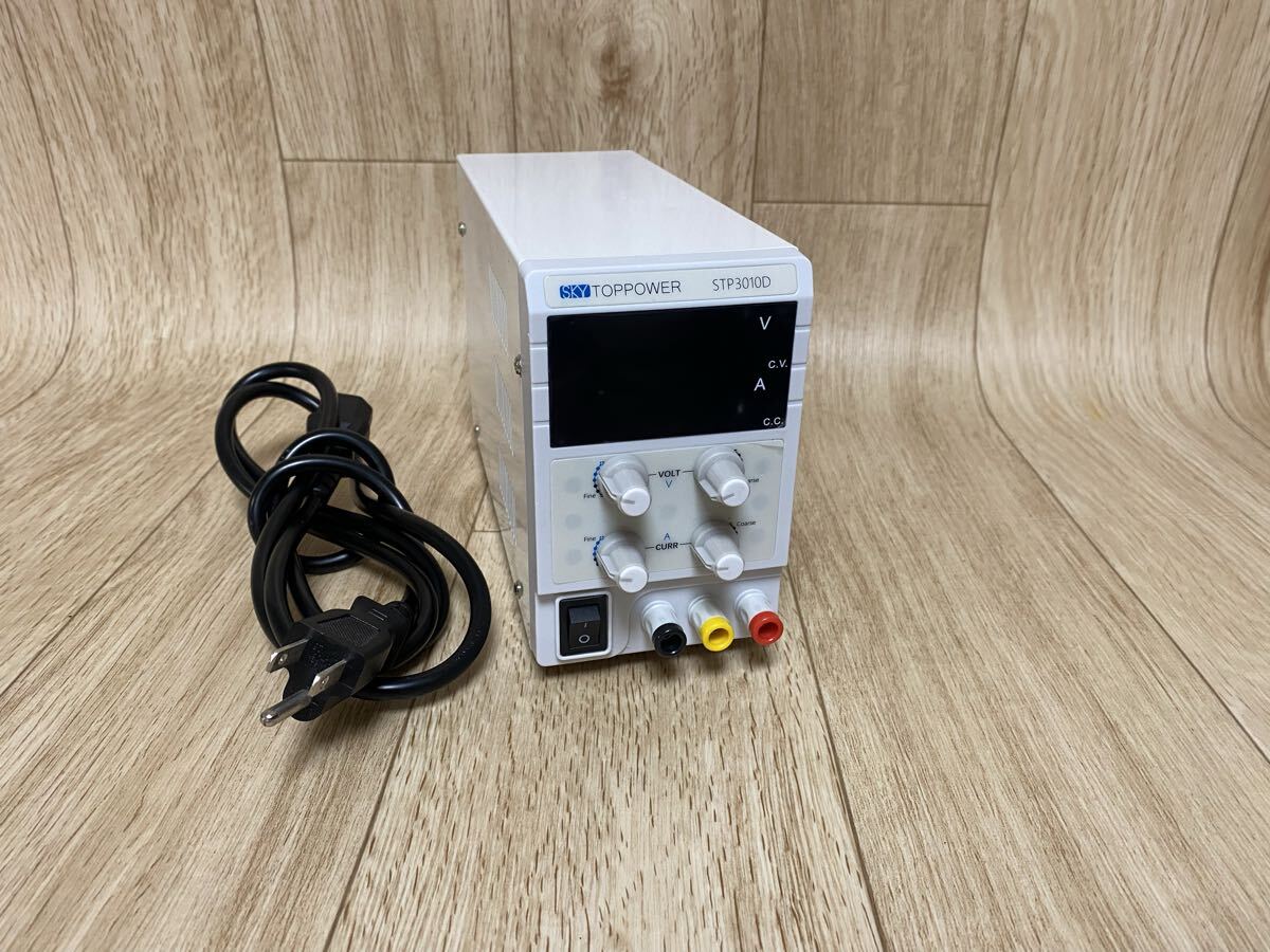 中古 SKY TOPPOWER STP3010D 安定化電源 スイッチング電源 通電確認済み/現状品拍卖