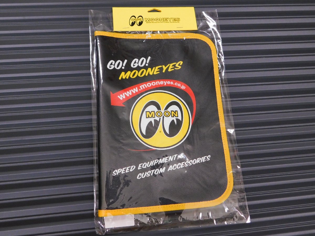 ◆送料無料◆【GO!GO! MOONEYES】※《アイボール 車検証入れ / ブラック×イエロー》 MGC144BK ムーンアイズ カータイトルホルダー拍卖